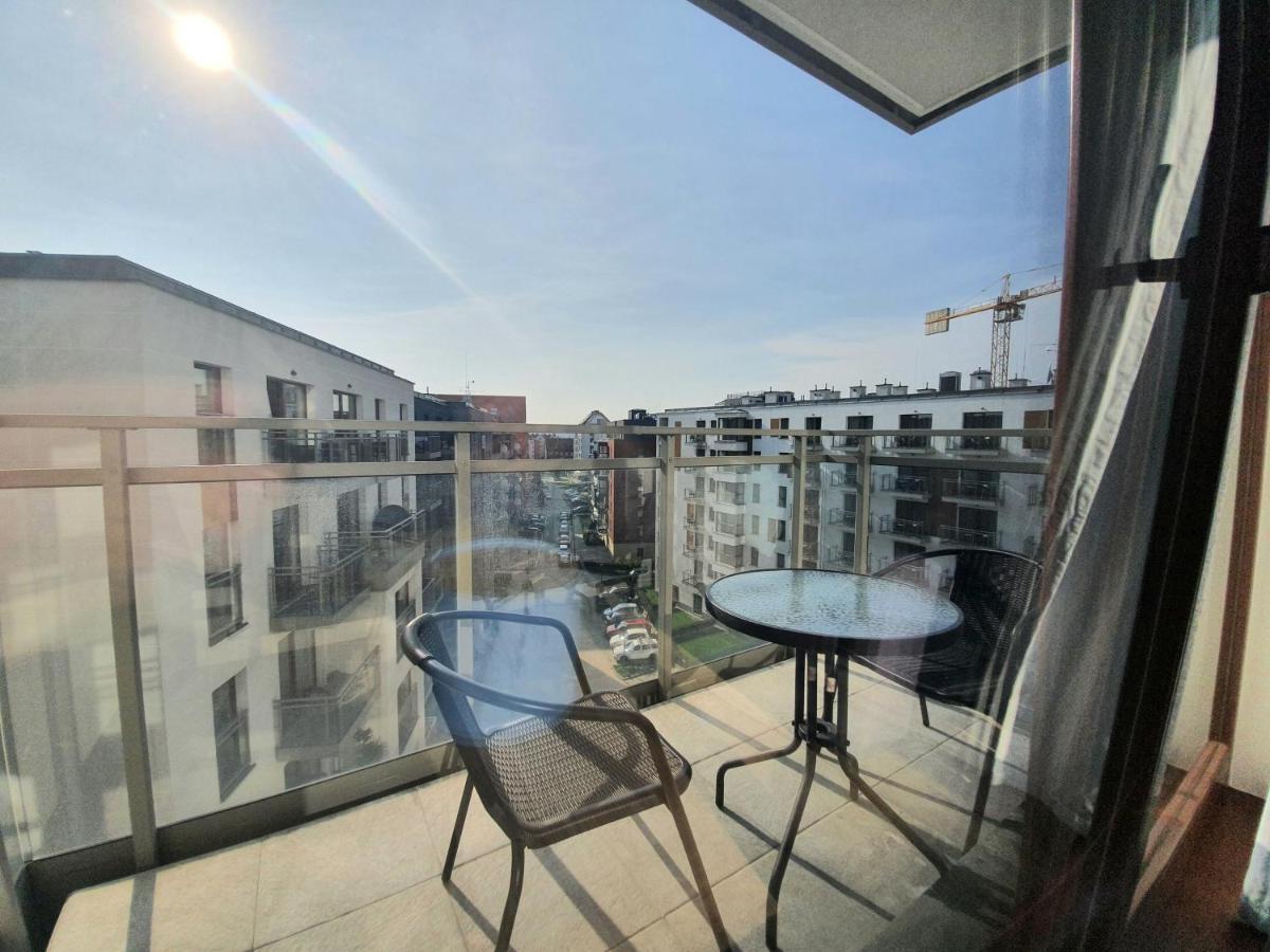 Live & Travel Apartments Number 1 Гданьск Экстерьер фото